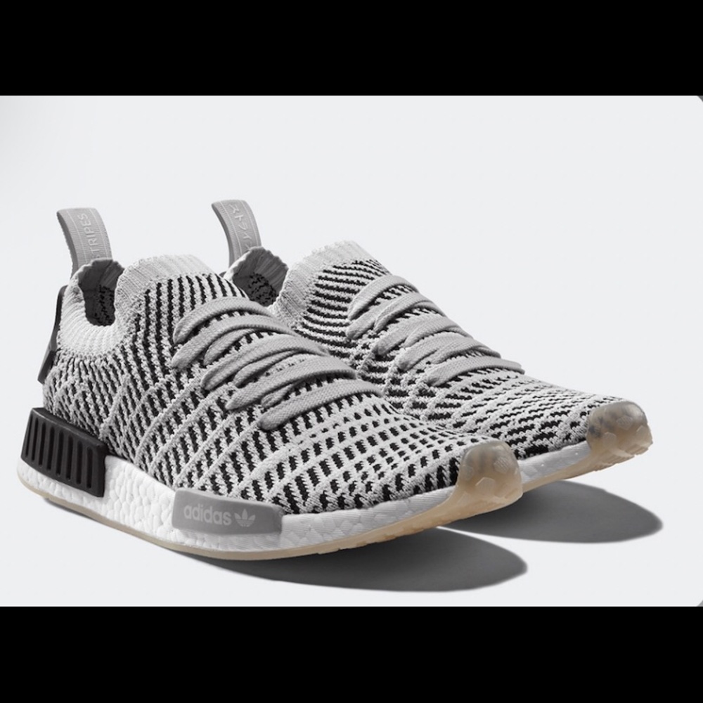 NMD_R1 STLT PK